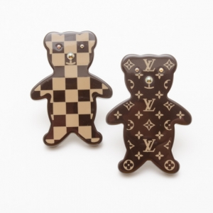 Pre Owned Louis Vuitton Limited Edition Nonours Teddy Bear Brooches