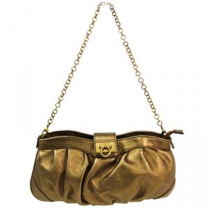 Pre Owned Salvatore Ferragamo Gold Leather Chain Clutch Bag