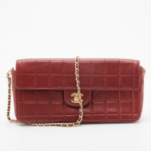 Pre Owned Chanel Burgundy Chocolate Bar Quilted East West Flap Bag
