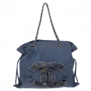 Pre Owned Chanel Denim Drawstring Discus Large Tote Bag