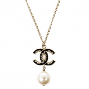 Pre Owned Chanel CC Black Enamel and Dangle Pearl Necklace