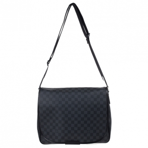 Pre Owned Louis Vuitton Damier Graphite Daniel MM Messenger Bag