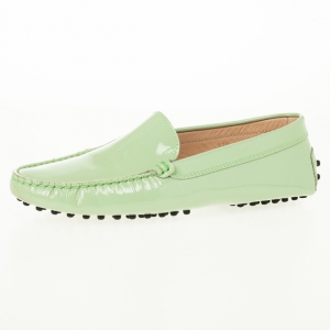 Pre Owned Tod's Mint Patent Leather Classic Loafers Size 37.5