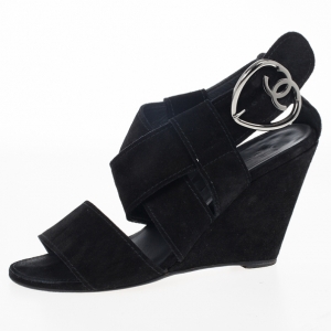 Pre Owned Chanel Black Suede Heart "CC" Buckle Wedge Sandals Size 38.5
