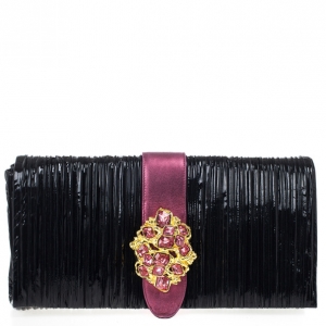 Pre Owned Miu Miu Matelassé Embellished Patent Leather Clutch