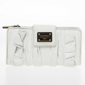 Pre Owned Dolce and Gabbana Ruffled White Lambskin Wallet 