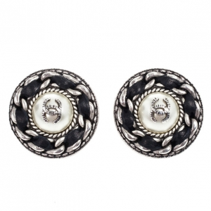 Pre Owned Chanel Pearl Earring