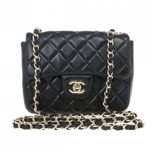 Pre Owned Chanel Black Quilted Leather Mini Flap Classic Bag
