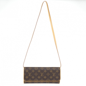 Pre Owned Louis Vuitton Pochette Monogram Twin GM Shoulder Bag