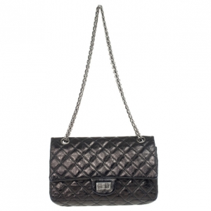 Pre Owned Chanel Black Glazed 2.55 Reissue Size 226 Bag