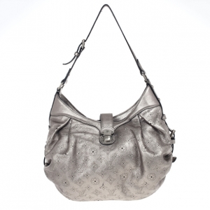 Pre Owned Louis Vuitton Argent Monogram Mahina Leather Surya XS Bag