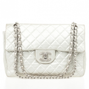 Pre Owned Chanel Silver Lambskin Classic Maxi Flap