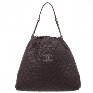 Pre Owned Chanel Brown Leather Quilted Hobo