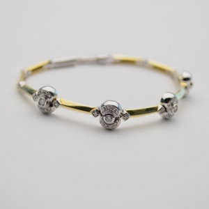 Pre Owned Salvini Diamond Yellow & White Gold Bracelet