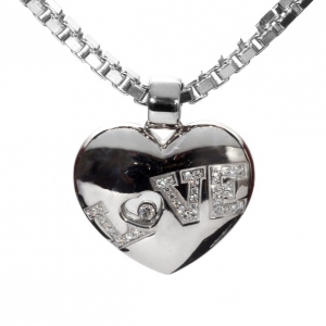 Pre Owned Chopard 18 K White Gold Happy Diamond Heart Necklace