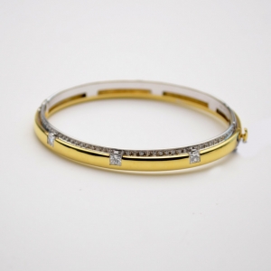 Pre Owned Damiani Diamond White & Yellow Gold Bangle 