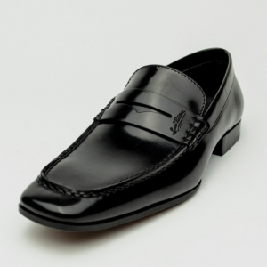 Pre Owned Louis Vuitton Black Glazed Leather Loafers Size 40