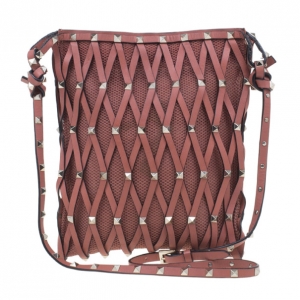 Pre Owned Valentino Pink Leather Rockstud Netted Cross Body Bag