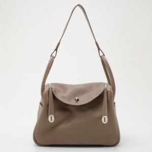 Pre Owned Hermes Grey Leather Lindy Shoulder Bag 30 CM