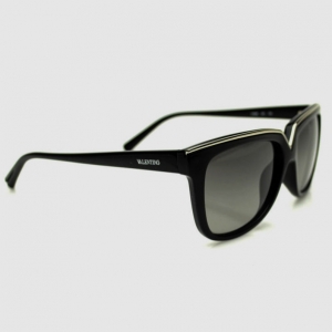 Pre Owned Valentino Black V638S Womens Sunglasses