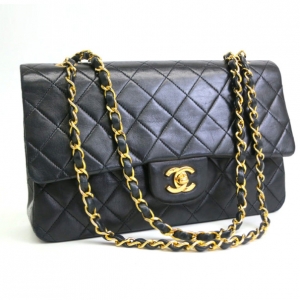 Pre Owned Chanel Black Lambskin Medium Flap Bag 