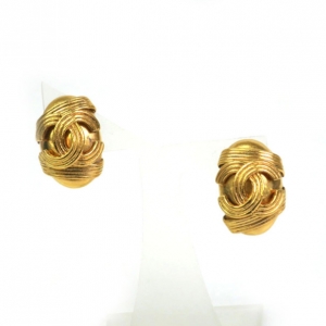 Pre Owned Chanel CC Gold Plated Earrings