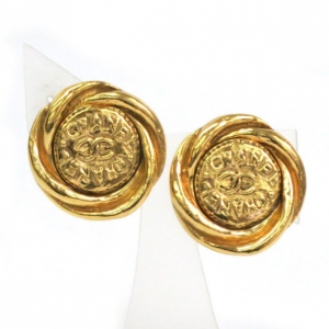 Pre Owned Chanel Gold Plated Circular Earrings