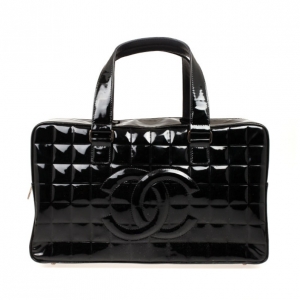 Pre Owned Chanel Black Patent Cube Quilted East West Tote
