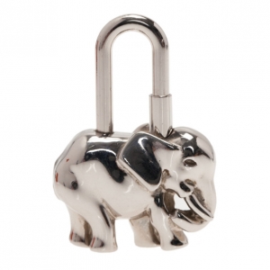 Pre Owned Hermes 1988 Exotisme Elephant Cadena Charm