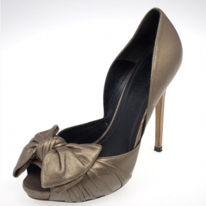 Pre Owned Alexander McQueen Bronze Metallic Bow D'orsay Pumps Size 38.5