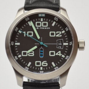 Pre Owned NB Yäeger Turbulence Black Mens Wristwatch