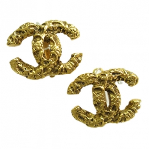 Pre Owned Chanel CC Logo Gold Tone Earrings