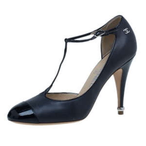 Pre Owned Chanel Black Leather CC T Strap Pumps Size 39