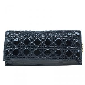 Pre Owned Dior Black Patent Leather Quilted Cannage Folded Clutch