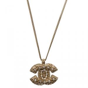 Pre Owned Chanel CC Faux Pearl Logo Pendant Necklace