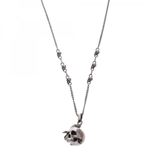 Pre Owned Alexander McQueen Raven Skull Silver Tone Pendant Chain Necklace