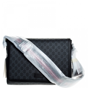 Gucci Black GG Supreme Canvas and Leather Web Messenger Bag