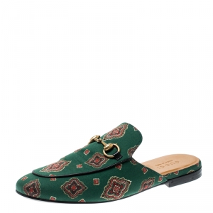 مملوكة مسبقًا Gucci Green Printed Fabric Princetown Horsebit Mules Loafers Size 41