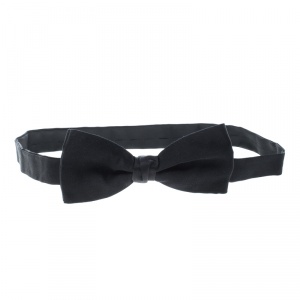مملوكة مسبقًا Lanvin Black Silk Classic Bow Tie
