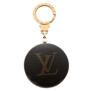 مملوكة مسبقًا Louis Vuitton Monogram Canvas Round Key Chain