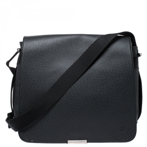 Louis Vuitton Black/Green Taiga Leather and Nylon Viktor Messenger Bag