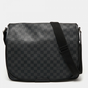 Pre Owned Louis Vuitton Damier Graphite District GM Bag