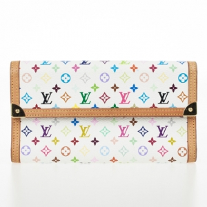 مملوكة مسبقً ا null