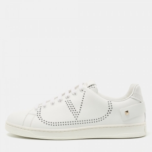 Valentino White Perforated Leather Backnet Rockstud Low Top Sneakers Size 42
