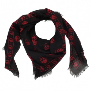 Pre Owned Alexander McQueen Classic Skull 120x104cm Silk Scarf 