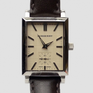 Burberry Cream Black Leather Chronograph Mens Wristwatch 38 MM