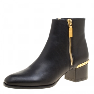 Pre Owned Alexander McQueen Black Spike Trim Leather Double Zipper Ankle Boots Size 39