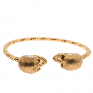 Pre Owned McQ by Alexander McQueen Aged Gold Tone Crystal Twin Skull Open Bracelet
