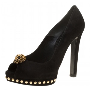 Pre Owned Alexander McQueen Black Suede Crystal Embellished Skull Peep Toe Platform Pumps Size 39