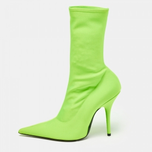 حذاء بوت للكاحل بالنسياغا قماش أخضر مقاس 39.5